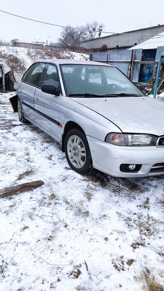 Поворотник правый возле фары Subaru Legacy  1998 2.0 Бензин Киев