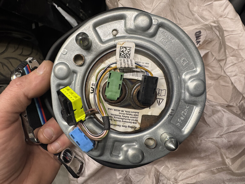 Airbag водителя BMW 8 Series  2020 купе 4.4 Бензин Ровно