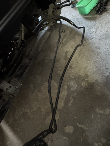 Металевими трубками гідропідсилювача керма Renault Duster  2011 2.0 Бензин Полтава