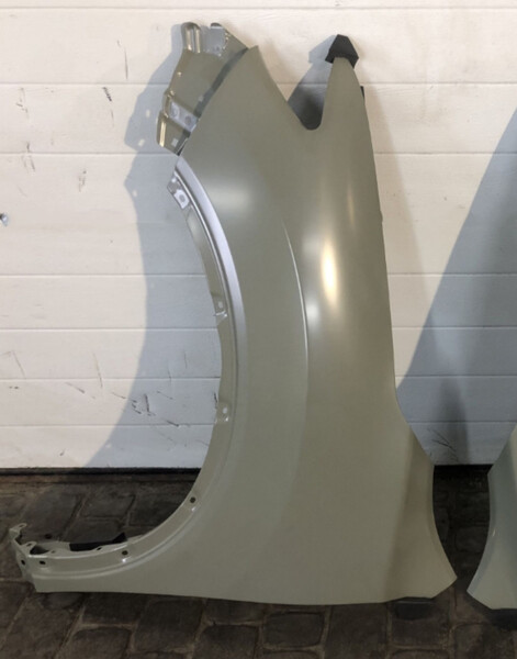 Крило переднє ліве Nissan Rogue  2019 2.5 Бензин 