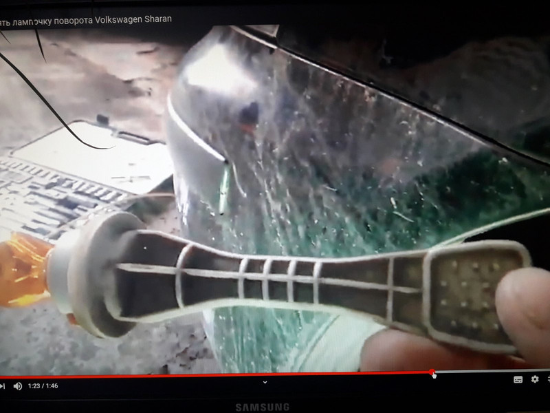 Патрон на поворот Volkswagen Sharan  2002 универсал 1.9 Дизель Дубляны