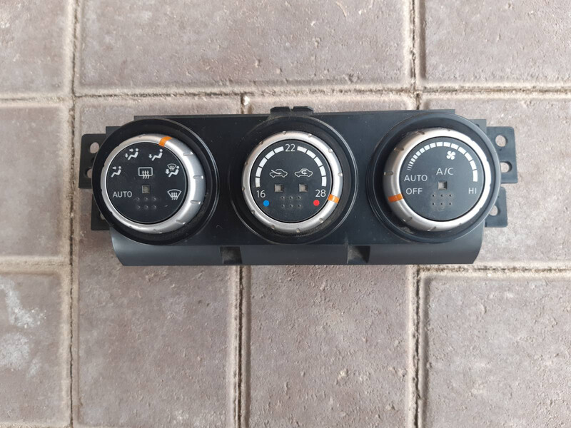 Блок климата Nissan X-Trail  2007 2.0 Бензин 