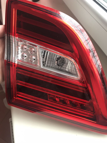 Фонарь задний правый в ляду (американец) Mercedes-Benz M-Class 350 (америка) 2014  Бензин Одесса