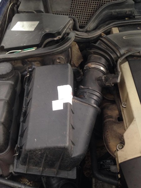 Корпус воздушного фильтра Mercedes-Benz E-Class 210 1997 2.8 Бензин Хмельницкий