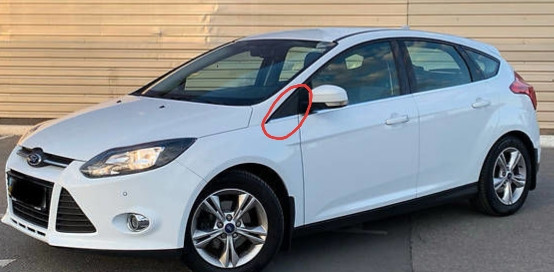 Треугольники пластиковые перед зеркалами 2шт Ford Focus 3 хетчбек 2012 р.  1.6 л бензин Рівне