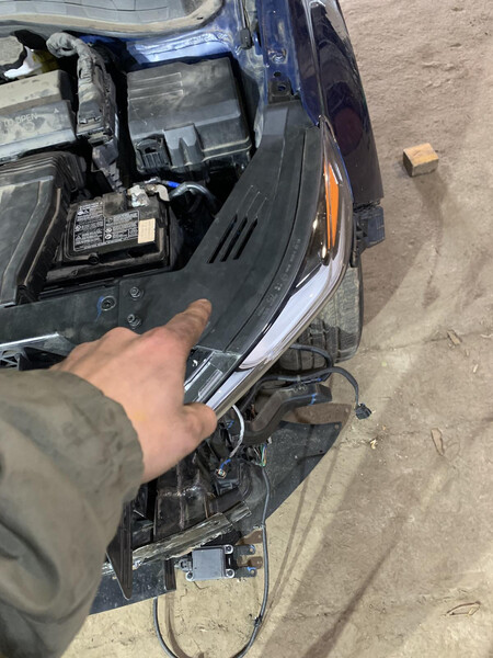 Накладка дхо правая Hyundai Santa FE  2019 2.4 Бензин Киев