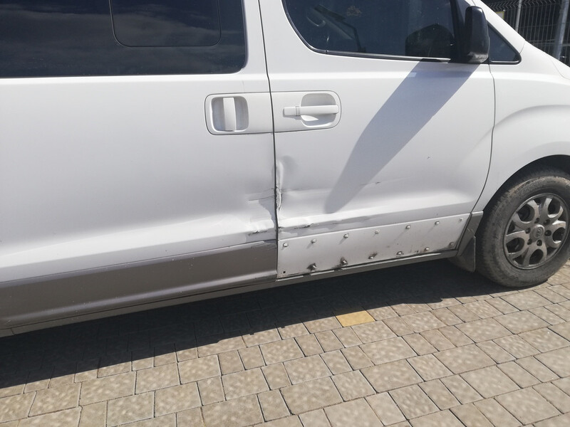 Дверь передняя правая голая Hyundai H1  2013 2.5 Дизель Дрогобыч