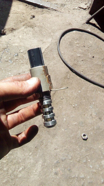 Клапан электромагнитный изменения фаз грм Nissan Rogue  2016 2.5 Бензин 