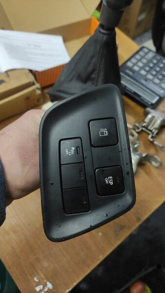 Интерьер торпедо Citroen C4 хэтчбек 2012 г.  1.6 л дизель Винница