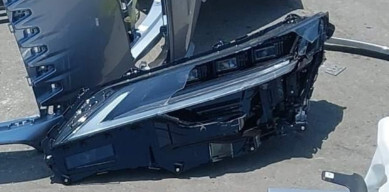 Triple-beam передняя левая фара Lexus RX 350h luxury 2026 2.5 Бензин 