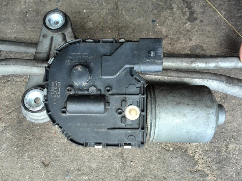 Моторчик двірників Volvo XC70  2008 універсал 2.4 Дизель 