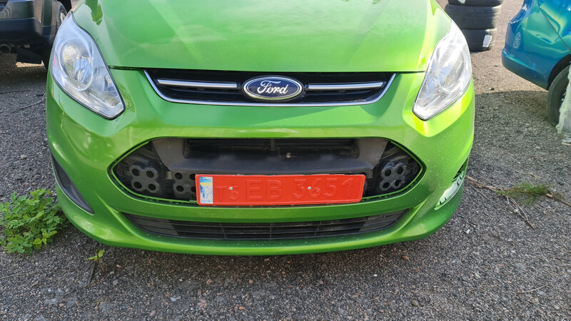 Радиаторная решетка Ford C-Max универсал 2017 г.  2.0 л гибрид Ровно