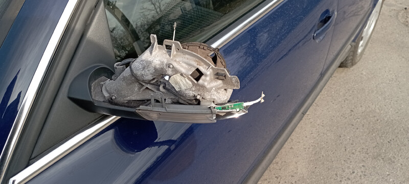 Дзеркало заднього виду з поворотом Volkswagen Passat B5  2003 универсал 1.9 Дизель Черкассы