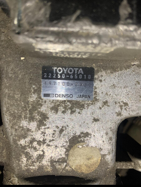 Дачик маслового розходу воздуха Toyota 4Runner  1993 Ясиня