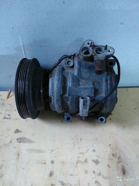 Компресор кондиціонера Toyota Carina E  1997 хетчбек 1.6 Бензин 