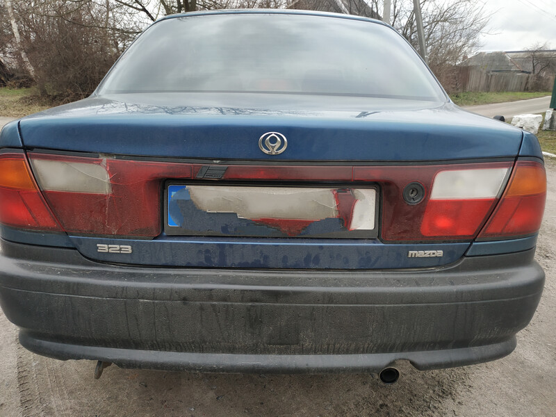Бленда Mazda 323 ba 1997 г.  1.5 л бензин Кременчуг