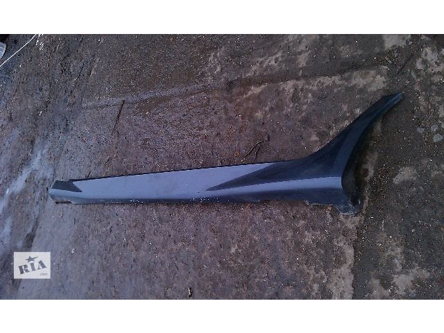 Поріг правий Mitsubishi Grandis 2004 р.  2.4 л бензин Київ