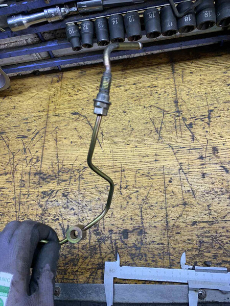 Трубка обратки форсунок yd25ddti Nissan Pathfinder R51  2006 2.5 Дизель 