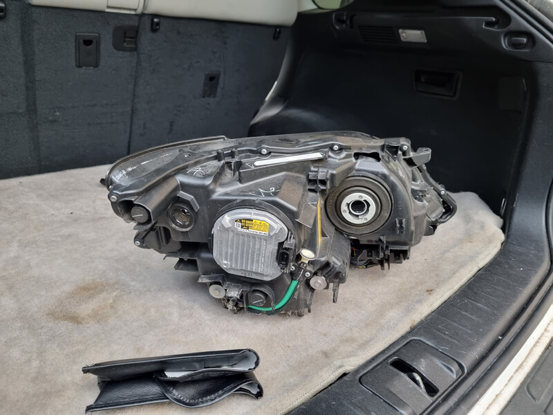 Передня фара Lexus RX  2013 3.5 Бензин 