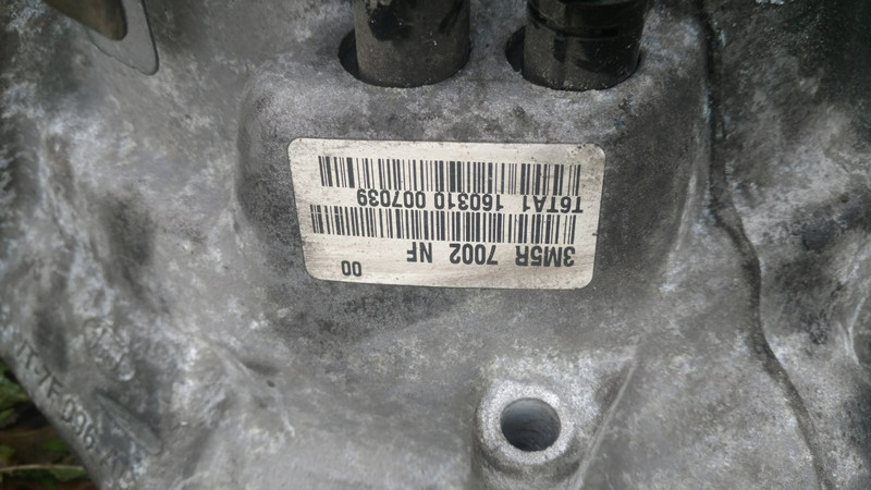 Коробка передач Ford Focus хэтчбек 2010 г.  1.6 л бензин Ровно