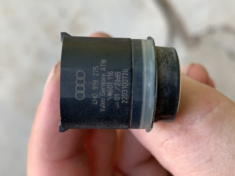 Датчик парктроника Volkswagen Passat CC  2010 1.8 Бензин 