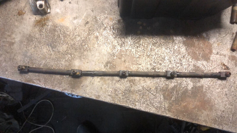 Трубка смазки распредвала Citroen Berlingo  1999 универсал 1.8 Бензин Одесса