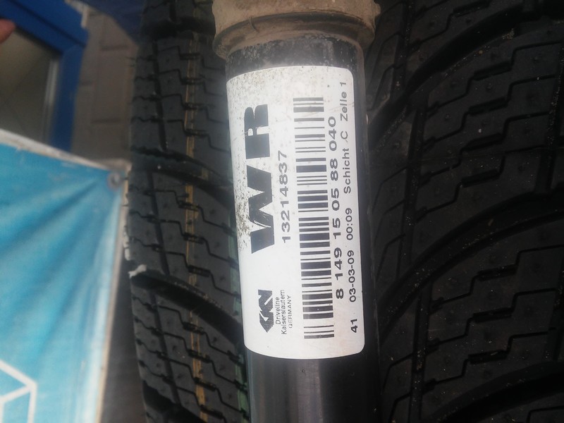 Правая полуось Opel Astra  2009 универсал 1.7 Дизель Броды