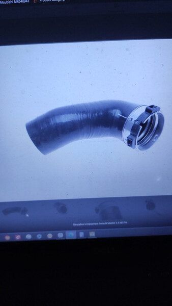 Патрубок интеркуллера короткий Opel Movano  2014 2.3 Дизель Сумы