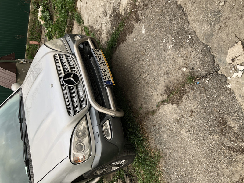 Бампер передний Mercedes M-Class ML320 1999 г.  3.2 л бензин Киев