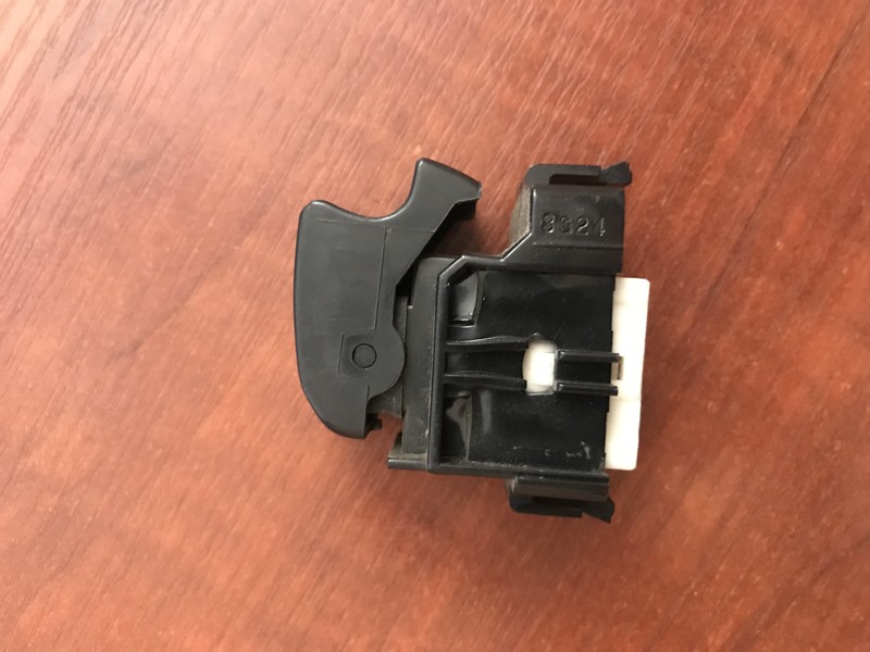 Кнопка стеклоподъемника Toyota Corolla E100  1992 1.6 Бензин Одесса