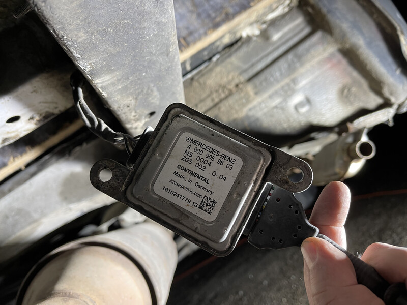 Лямбда-зонд Mercedes Sprinter 2016 р.  3.0 л дизель Київ