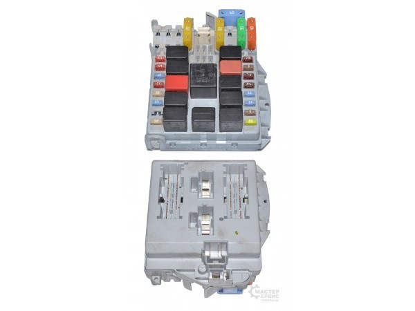 Блок запобіжників Iveco Daily 2010 р.  3.0 л дизель Суми