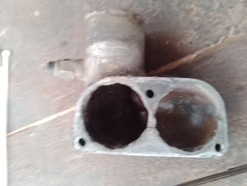 Кришка термостату Setra S 210 1987 р.