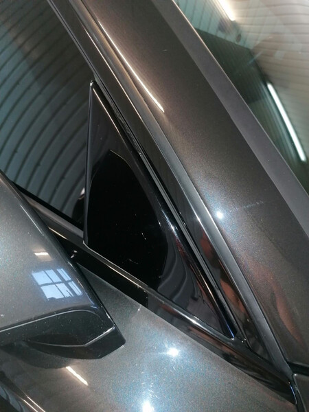 Ліва накладка біля дзеркала Audi A7  2015 3.0 Дизель Ивано-Франковск