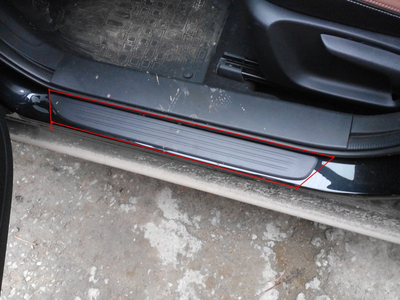 Накладка порога левая (водительская) Mazda 6  2016 2.5 Бензин Ровно