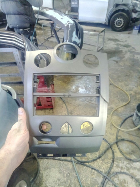 Накладка консоли Renault Megane 2 хетчбек 2006 р.  1.8 л бензин Київ