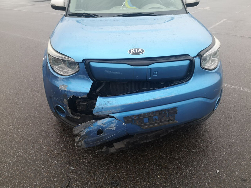 Бампер передній Kia Soul Ev 2015 1.1 Электро 