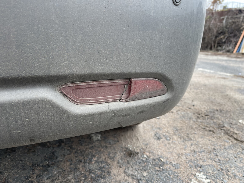 Катафот отражатель Kia Sorento 2007 р.  2.5 л дизель Полтава