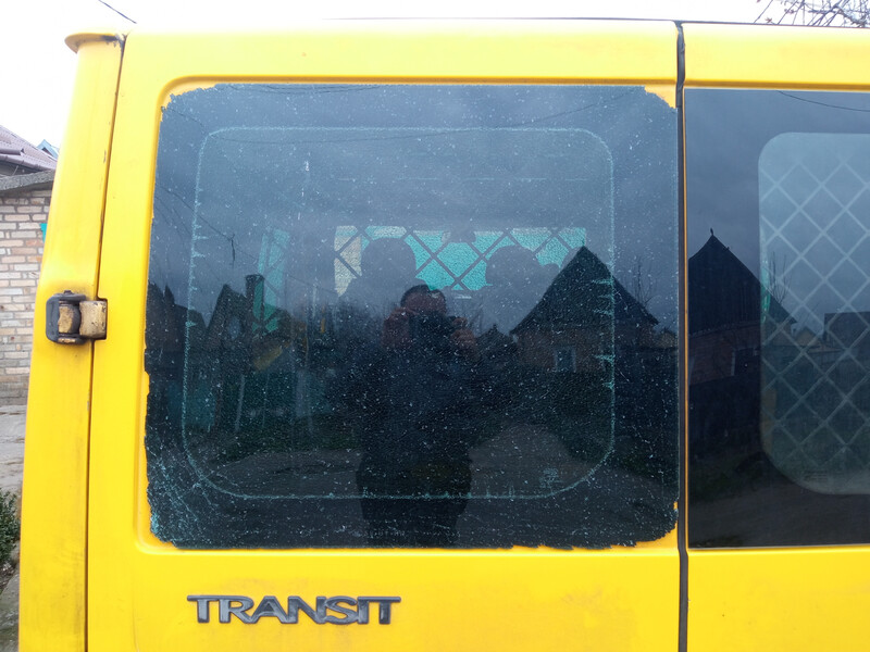 Заднее стекло транзит Ford Transit  2005 2.0 Дизель Киев