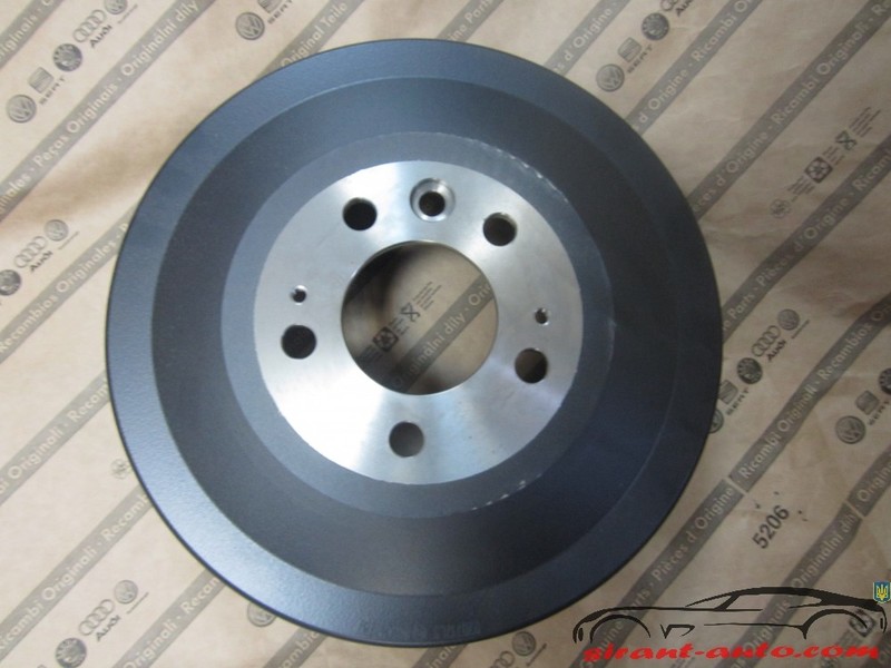 Тормозные барабаны Volkswagen Amarok  2011 2.0 Дизель Киев