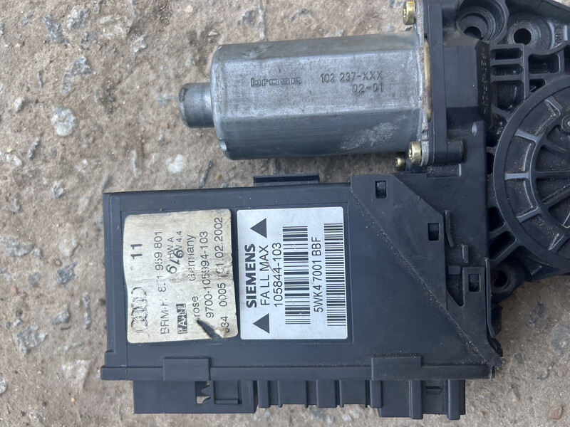 Моторчик склопідйомника Audi A4 B6 2003 р.  Одеса