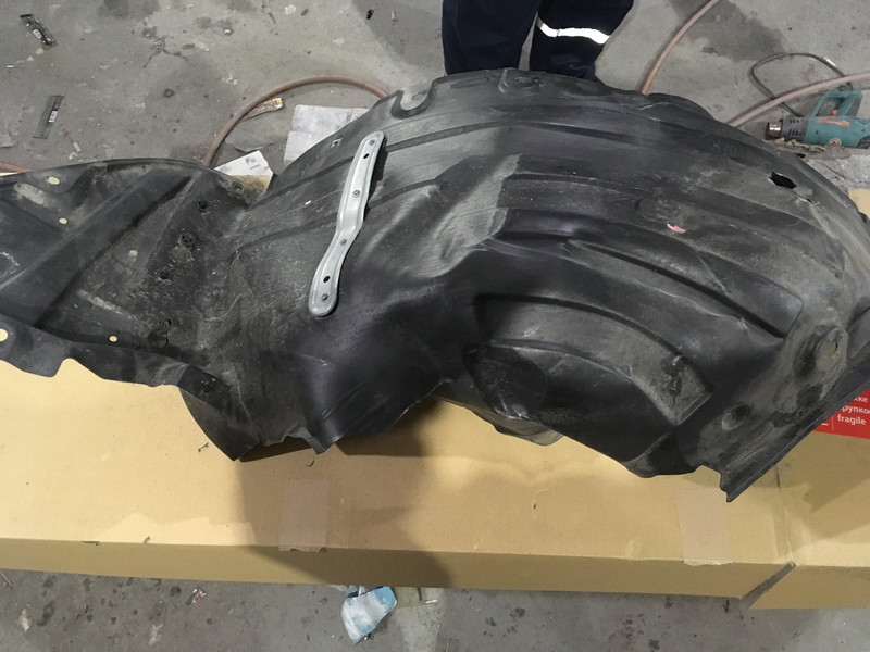 Подкрылок правый Mazda CX-5  2014 2.5 Бензин Кременчуг