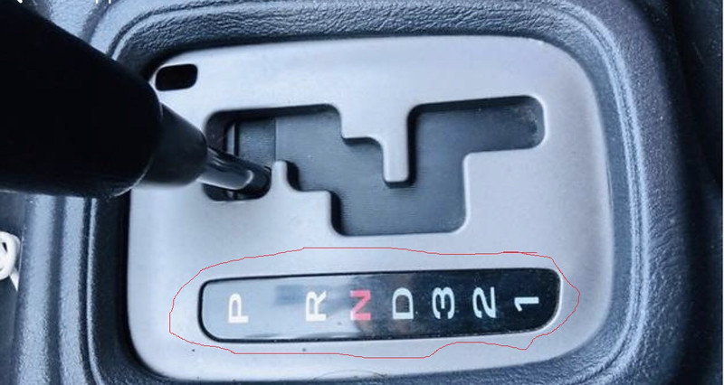 Накладка с обозначением передач акпп Subaru Impreza  2003 1.6 Бензин 