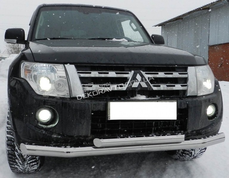 Нижняя защита переднего бампера Mitsubishi Pajero Wagon  2012 3.2 Дизель Киев