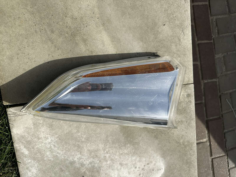 Подовжувач фари америка, оранжевий Nissan Leaf  2016 хэтчбек 8.0 Электро Тернополь