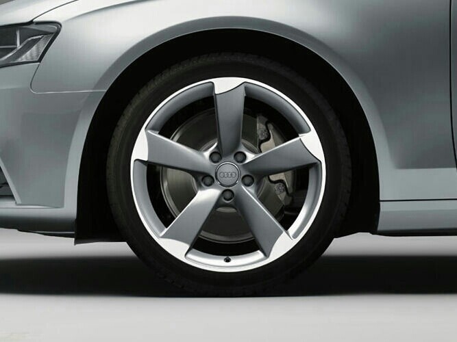 Диски легкосплавные Audi A5 2012 г.  3.0 л дизель Черкассы