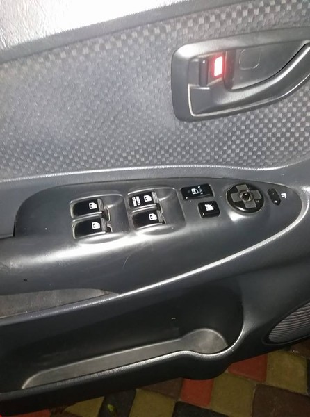 Внутрішня ручка дверей Hyundai Tucson  2008 2.0 Бензин Кременец