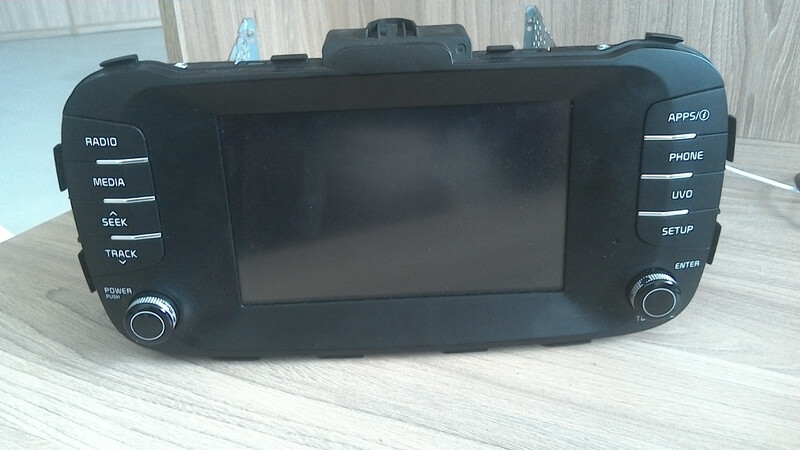 Штатна магнітола Kia Soul 2  2018 2.0 Бензин 