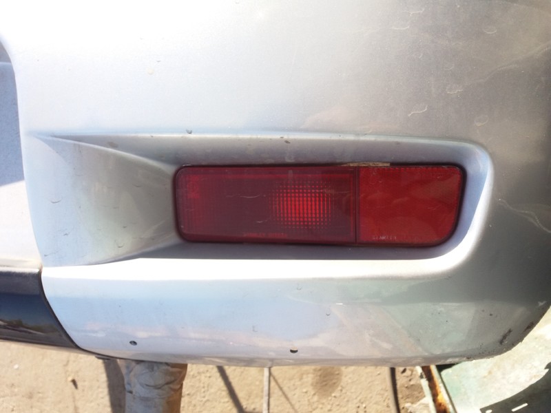 Фонарь-противотуманый задний Mitsubishi Outlander 2005 р.  2.4 л бензин Миколаїв