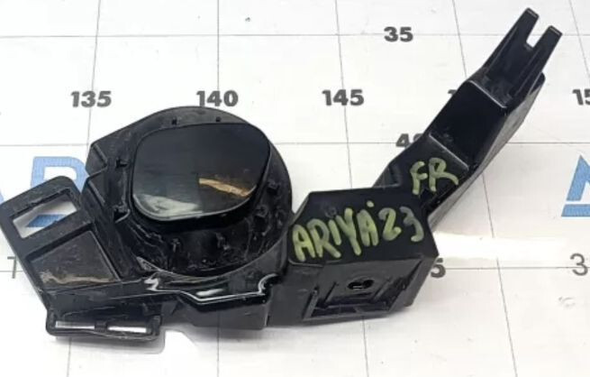 Заглушка противотуманных фар Nissan Ariya 2024 г.  3.5 л электро Полтава